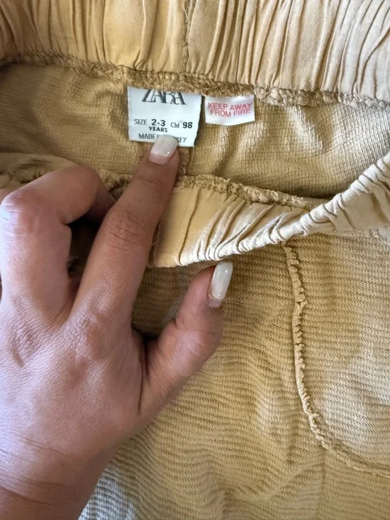 Bundle of Zara and H&M boy pants - Picture 4 of 11